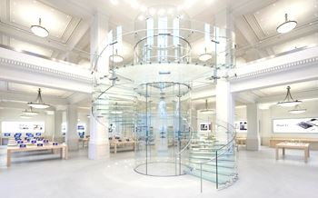 ult_timeline_apple_store_amsterdam_staircase